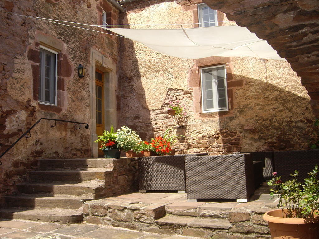 Domaine Sermet Bed & Breakfast Calmels-et-le-Viala Bagian luar foto